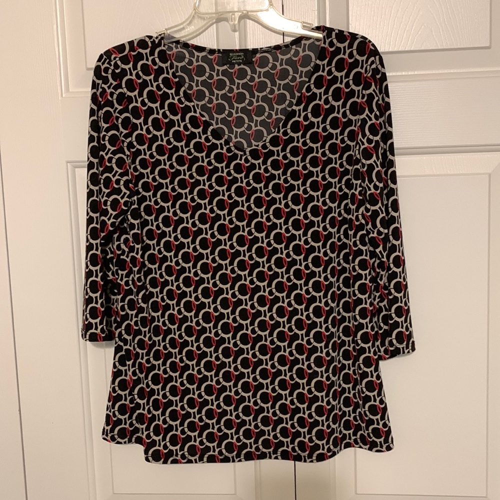 Shannon Ford red, black and white petite XL top. 95% polyester.
